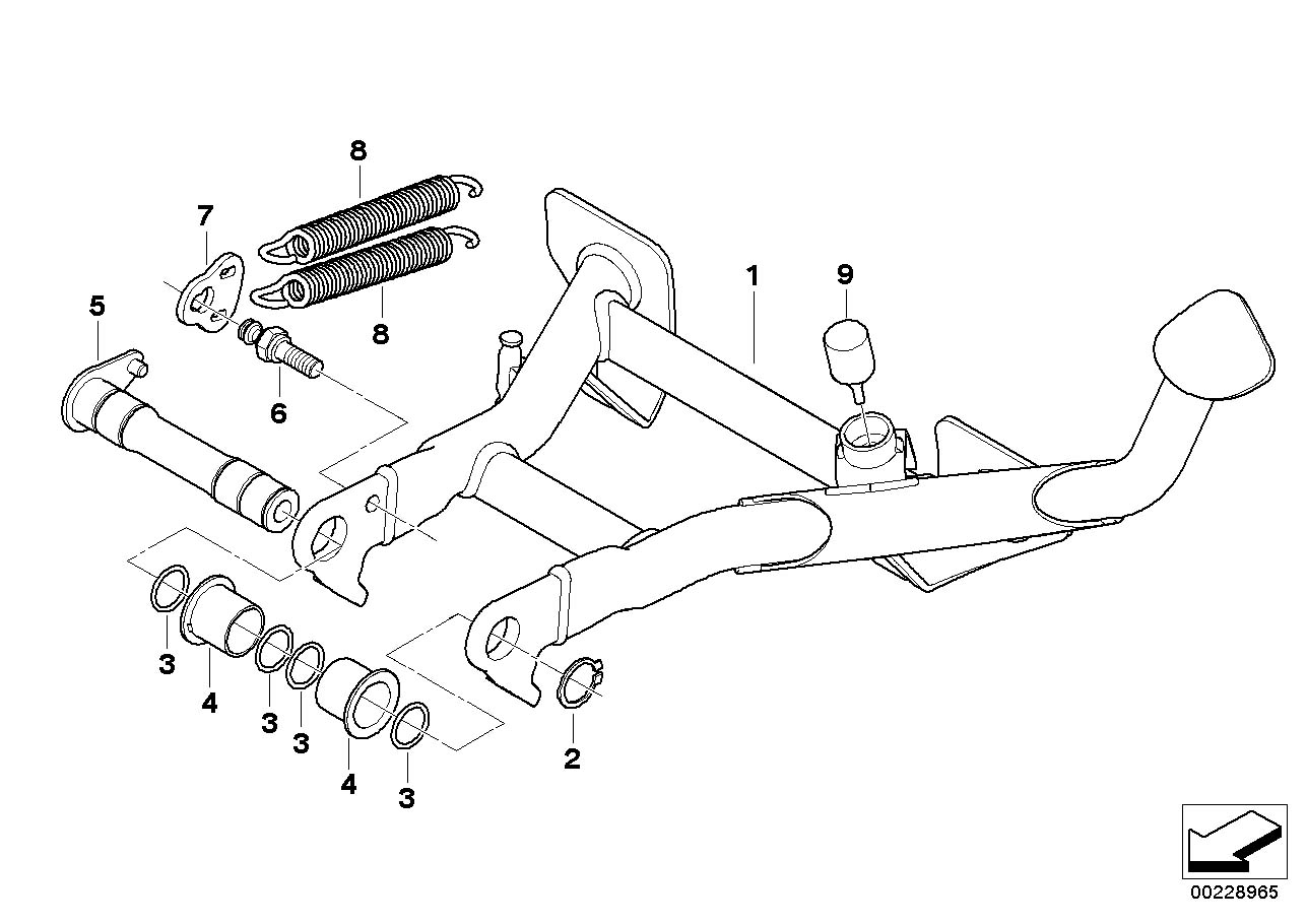 07Center standhttps://images.simplepart.com/images/parts/BMW/fullsize/228965.jpg