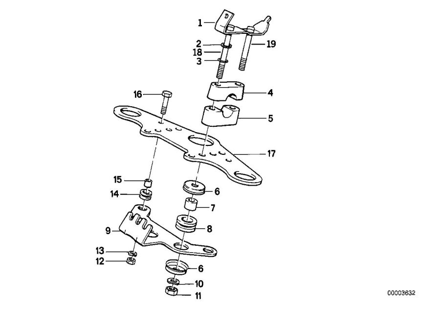 16Upper fork cross bracehttps://images.simplepart.com/images/parts/BMW/fullsize/3632.jpg