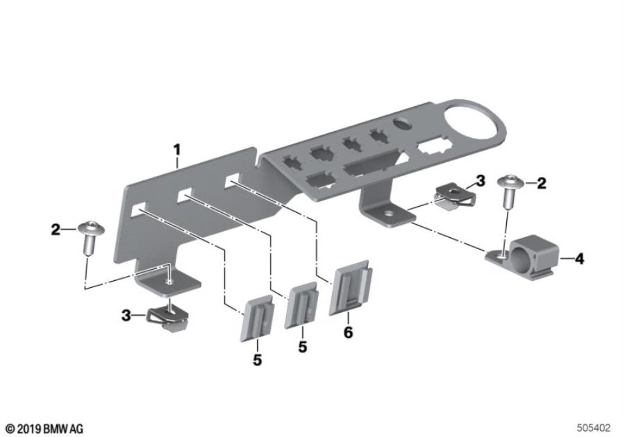 04Plug-in connection brackethttps://images.simplepart.com/images/parts/BMW/fullsize/505402.jpg