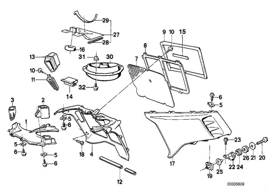 Diagram Fairing side section / Center part for your BMW R60  