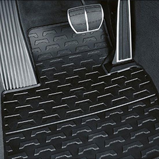 Diagram BMW Rubber Floor Mats for your BMW 528i  