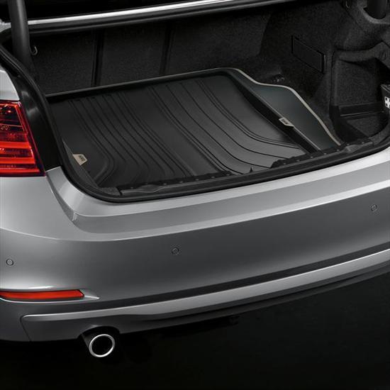 Diagram BMW Luggage Compartment Mat (Basic) for your BMW 440iX  