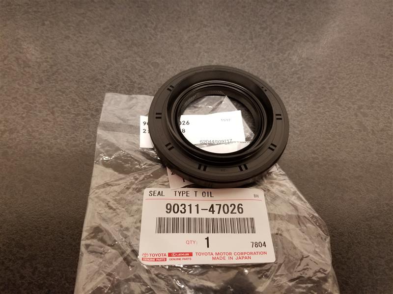 Image of Drive Axle Shaft Seal (Front) image for your 2021 TOYOTA 4RUNNER