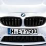 View M Performance Black Kidney Grilles Full-Sized Product Image