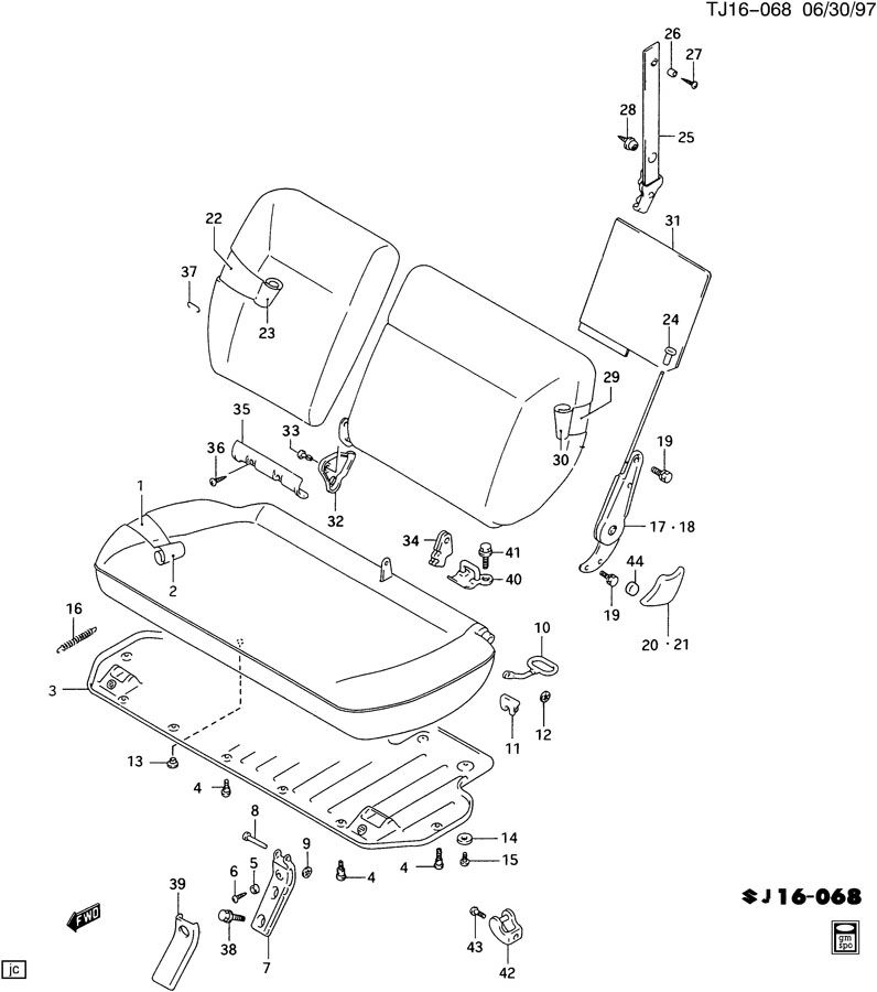 Geo Tracker REAR SEAT/FOLDING