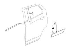 REAR DOOR. EXTERIOR TRIM.