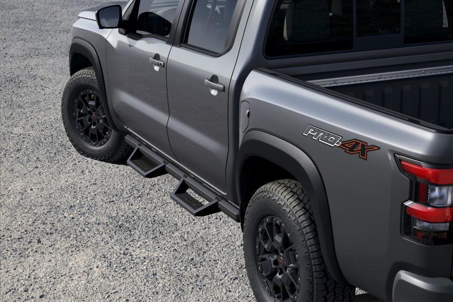 2022 Nissan Frontier Step Rails - Off Road (Right) - KING CAB. All