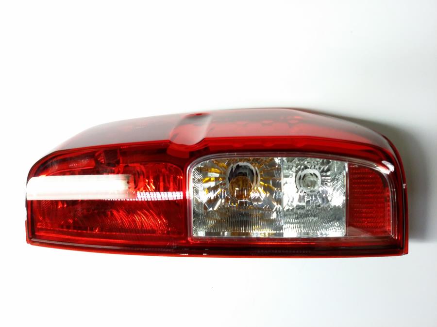 今季一番 日産フロンティア - テールライトアセンブリ Light Rear