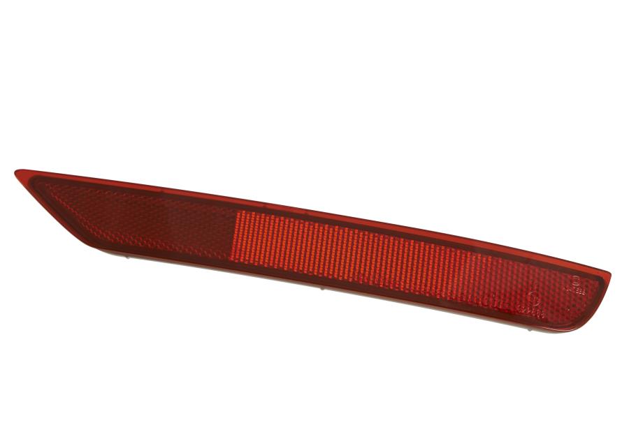 84281SC000 - Bumper Trim. Reflector Panel. REFLEX Reflector (Right ...