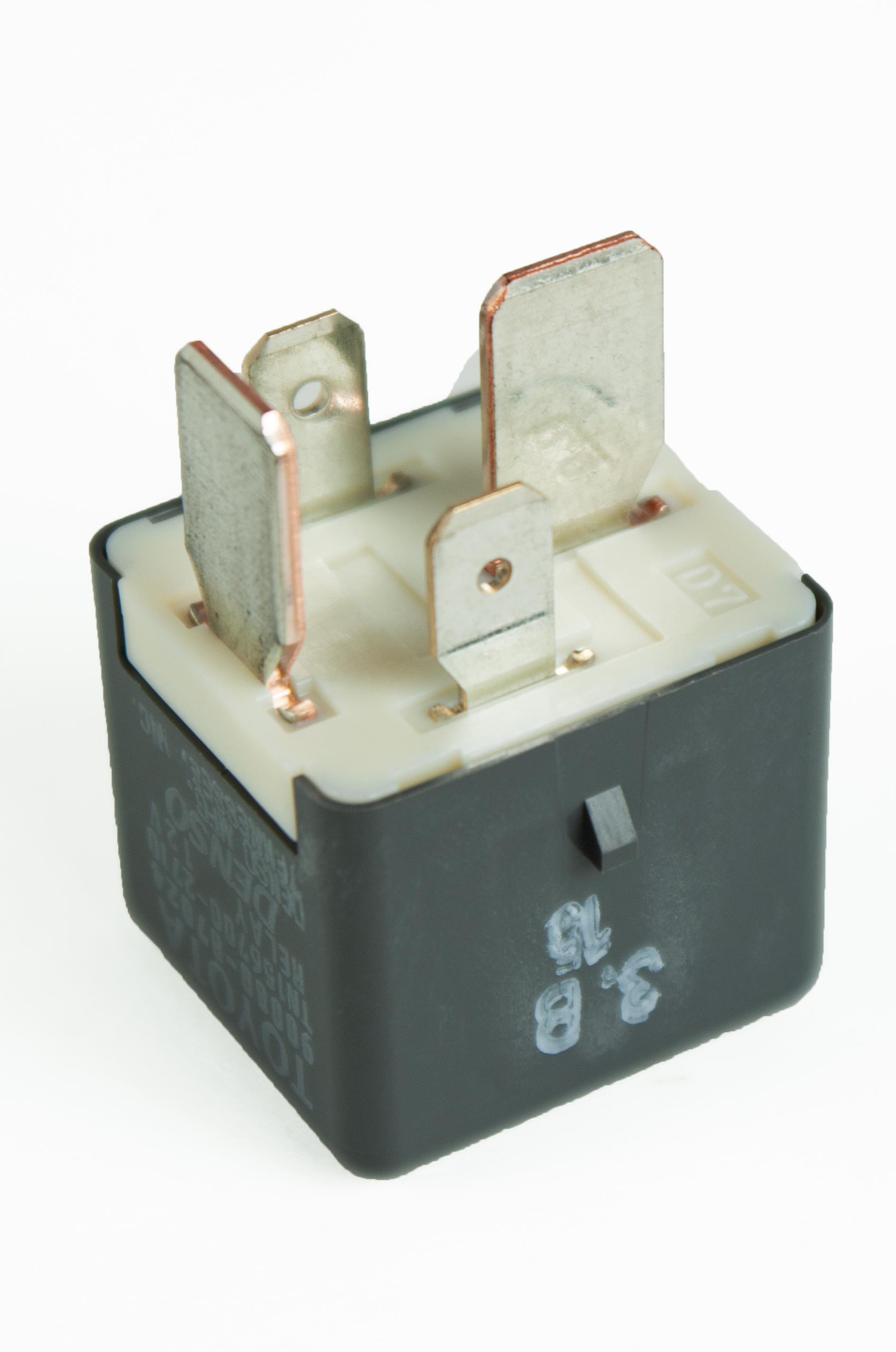 View 9008087024 RELAY; RELAY ASSEMBLY Full-Sized Product Image