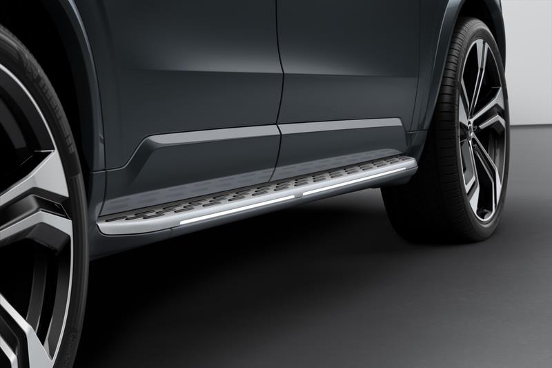 2024 Volvo XC90 Running Boards Illuminated. Running Boards Kit014