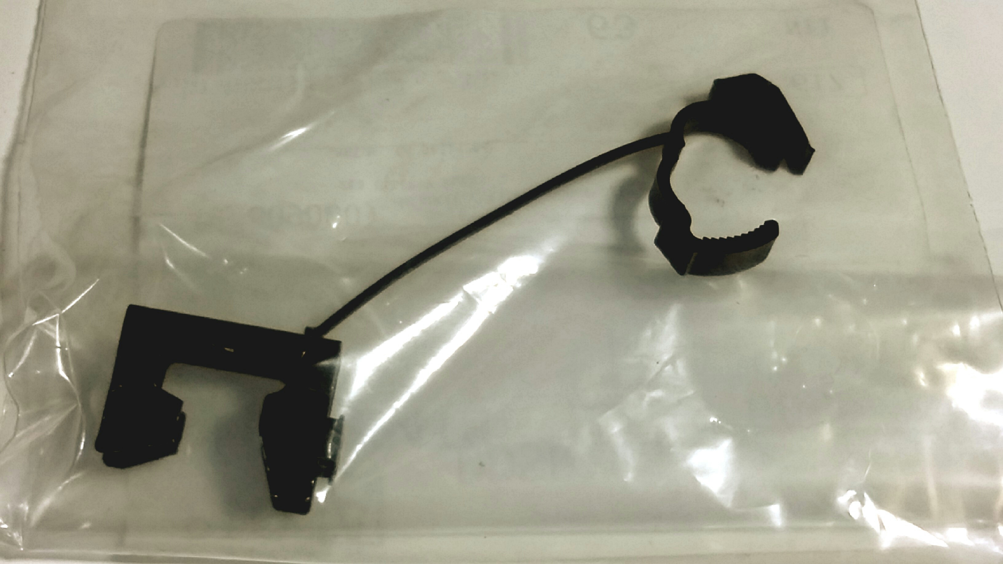 Jeep Wrangler Clip. Fuel line. Fuel tube secondary latch - 52127788 ...