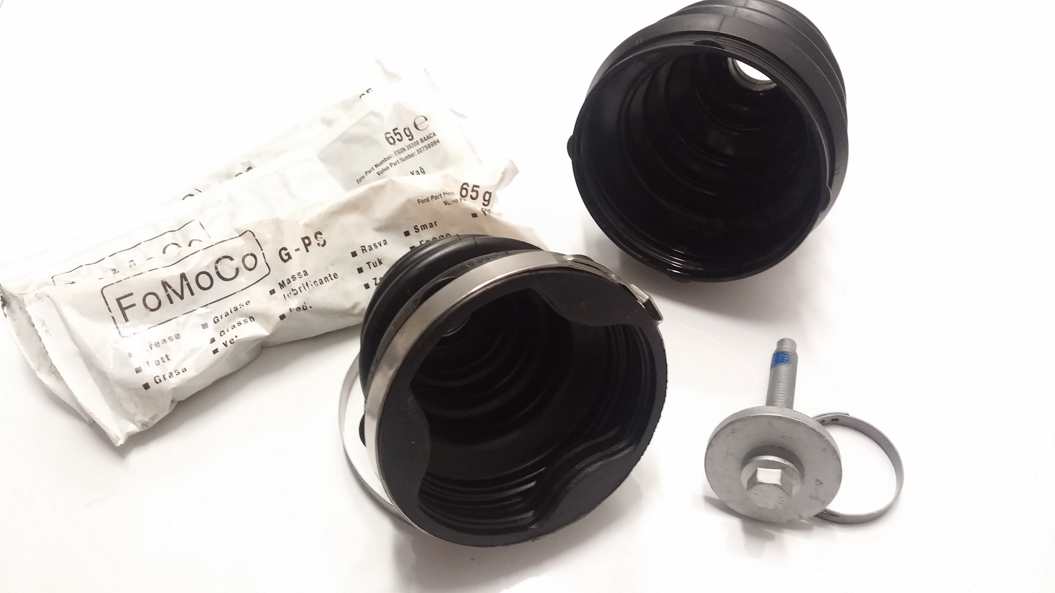 Volvo S40 Cv joint boot kit (inner, outer). Ch -190210 - 31256010 ...