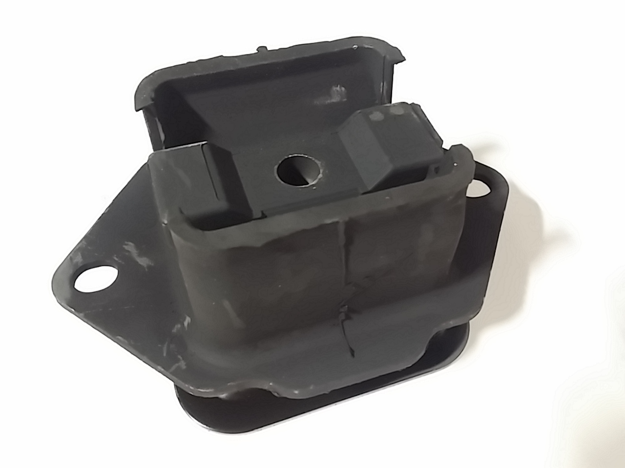 Volvo 960 Rubber Cushion. Gearbox Mounting - 9434223 | Boston Volvo ...